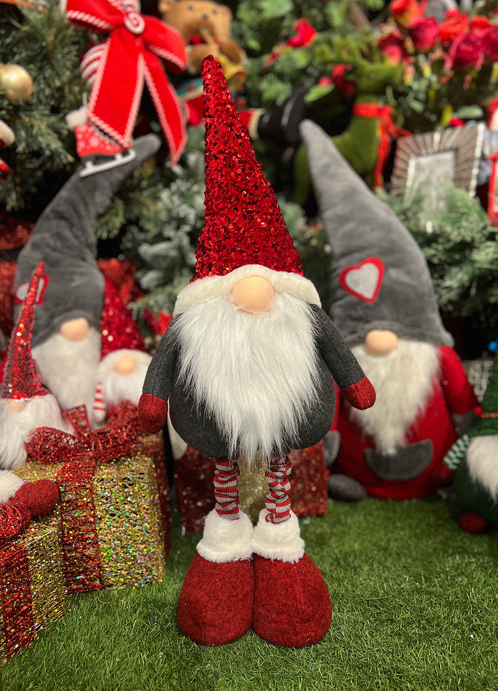 Telescoping Gnome w/ Sequin Hat - 95cm