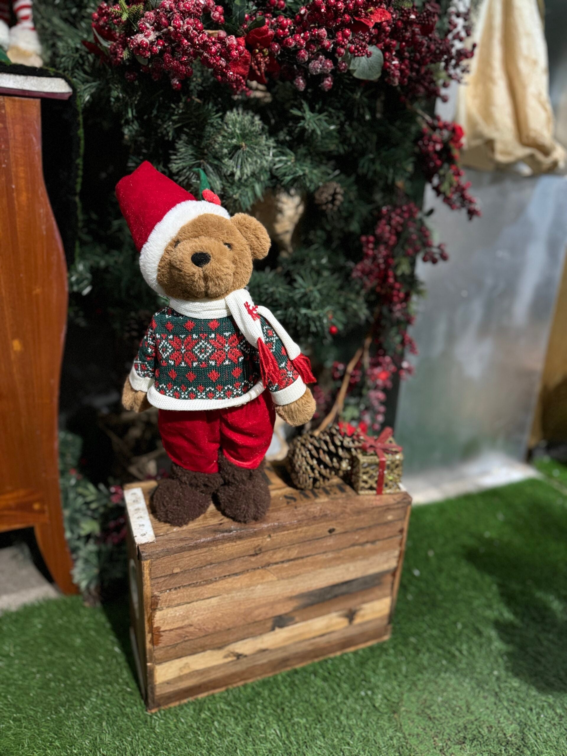 43cm Standing Bear
