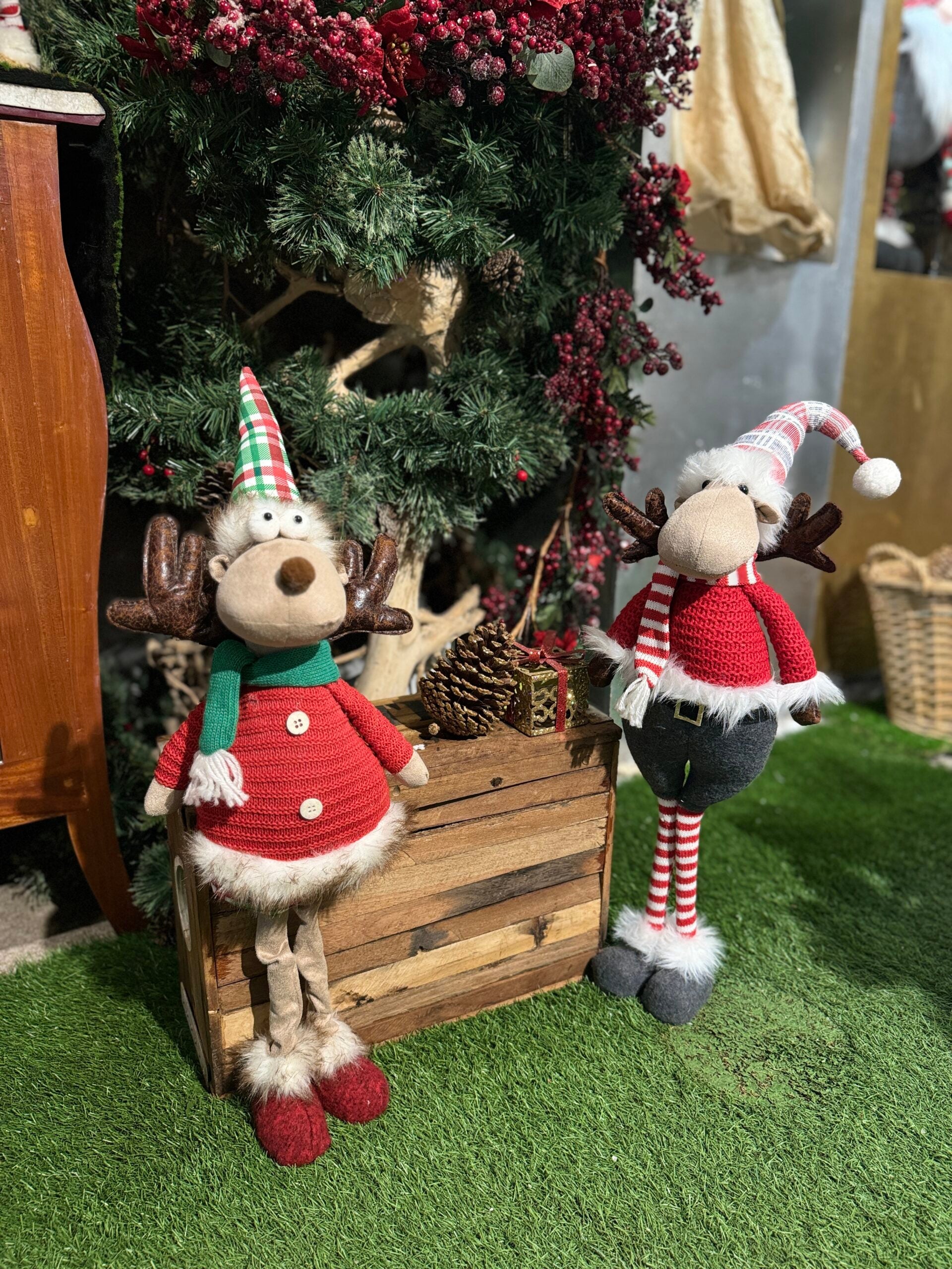 65cm Standing Reindeer