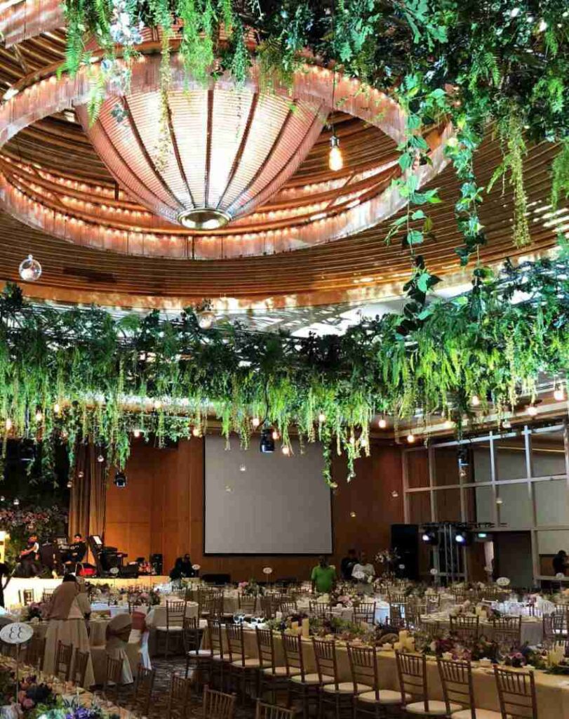 artificial plants - wedding decor
